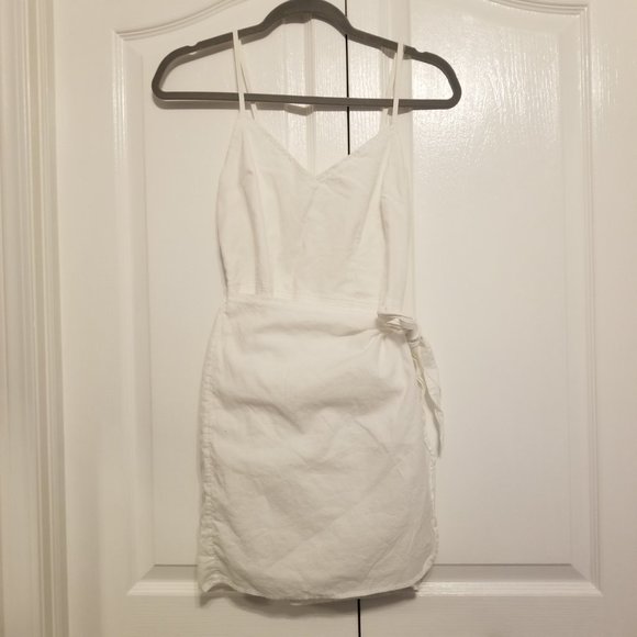 Abercrombie & Fitch White Layered Wrap Tie Summer Mini Dress Spaghetti Straps - Picture 2 of 13
